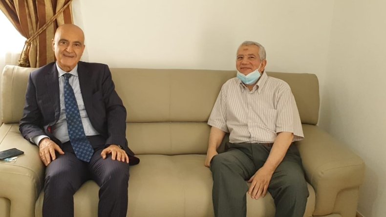 أول تحرّك رسمي بشأن قضية الصحفي العالق بالإمارات