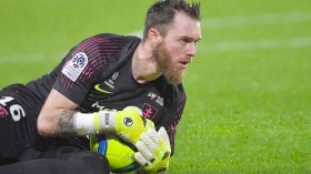 أوكيدجة يخوض مباراته الـ100 مع ميتز الفرنسي ويحظى بتكريم خاص 