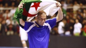 زيدان يتبرع بـ2 مليون يورو لضحايا الحرائق في الجزائر