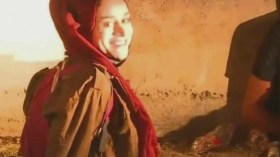 مقدسيون يعتقلون بابتسامة