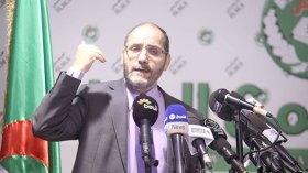 مقري: المؤسسات الاقتصادية يجب أن تكون في متناول كل الجزائريين وليس فئة معينة