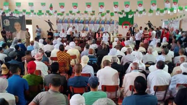 مترشحون يضربون إجراءات الوقاية من كورونا عرض الحائط