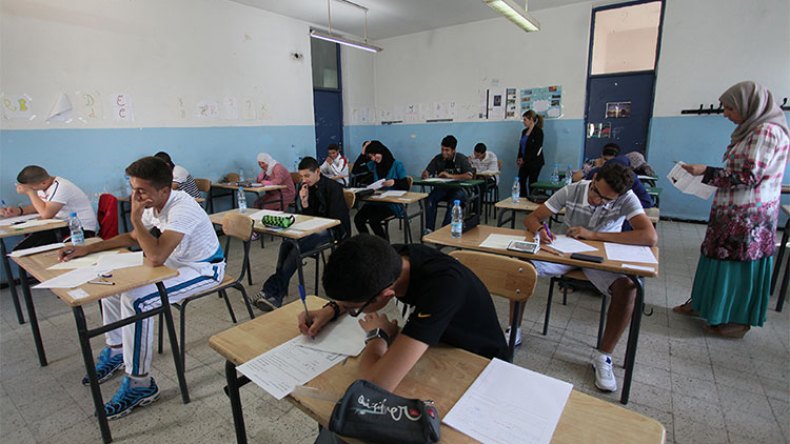 مطالب بمتابعة خاصّة لتلاميذ “البيام” و”ضحايا كورونا”