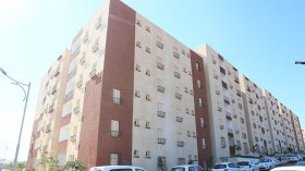 مواطنون بأسماء غريبة وعناوين وهمية في ملفات السكن