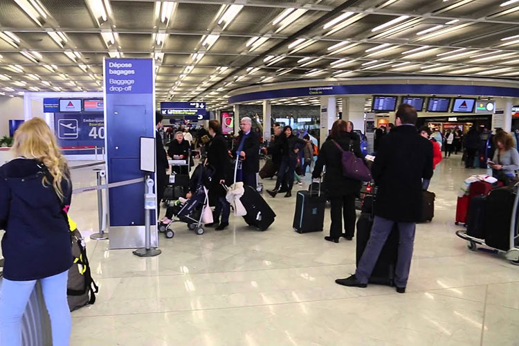 Voyager en France: l’Algérie classée sur la liste “orange”