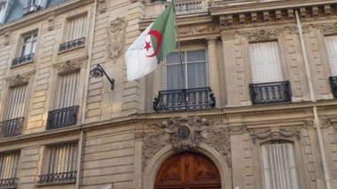 La dispense des frais de confinement supprimée: l’ambassade d’Algérie en France dément