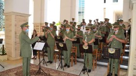 من هنا.. يتخرّج رجال التشريفات ومرافقو الملوك والأمراء والرؤساء