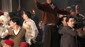 بشير درايس يفتح الجانب السياسي للثورة ويناقش خلافات قادتها