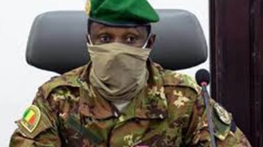 L’Union africaine annonce la “suspension immédiate” du Mali