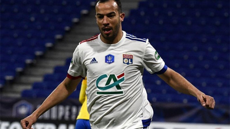 جمال بلعمري يقرر الانضمام إلى نادي قطر