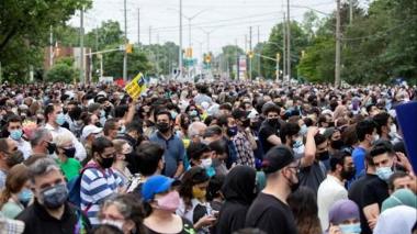 Hommage de milliers de Canadiens à une famille musulmane tuée
