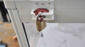 اشتباكات وتخريب لمكاتب اقتراع بولاية بجاية