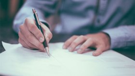 إدماج حاملي الليسانس العالقين في منصب متصرف