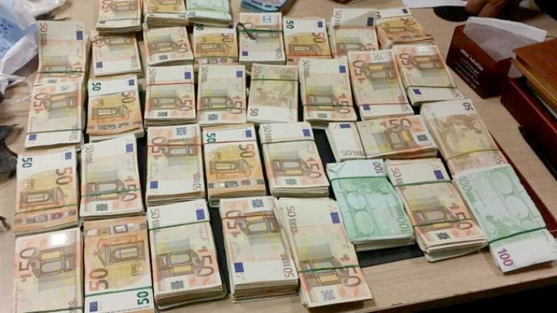ارتفاع جرائم تهريب العملة نحو دول الجوار خلال جائحة كورونا