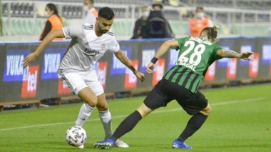A Saudi Club Enters The Race To Sign Ghezzal