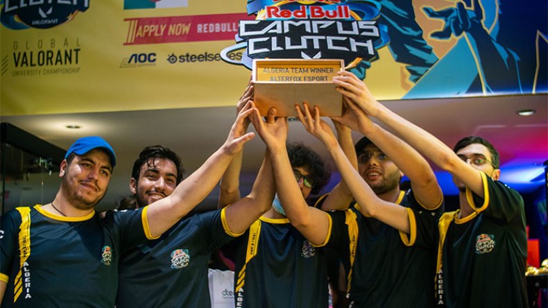 طلبة جزائريون يتأهلون لنصف نهائي مسابقة “ريدبول” العالمية