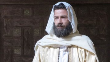 أبعدوا الأقلام المستأجَرة عن سيناريو فيلم الأمير عبد القادر