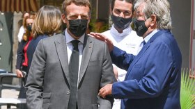 سر صيحة الحرب قبل صفعة “ماكرون”…