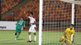 المغاربة يهاجمون المدرب.. و”يتحسرون” على الإقصاء