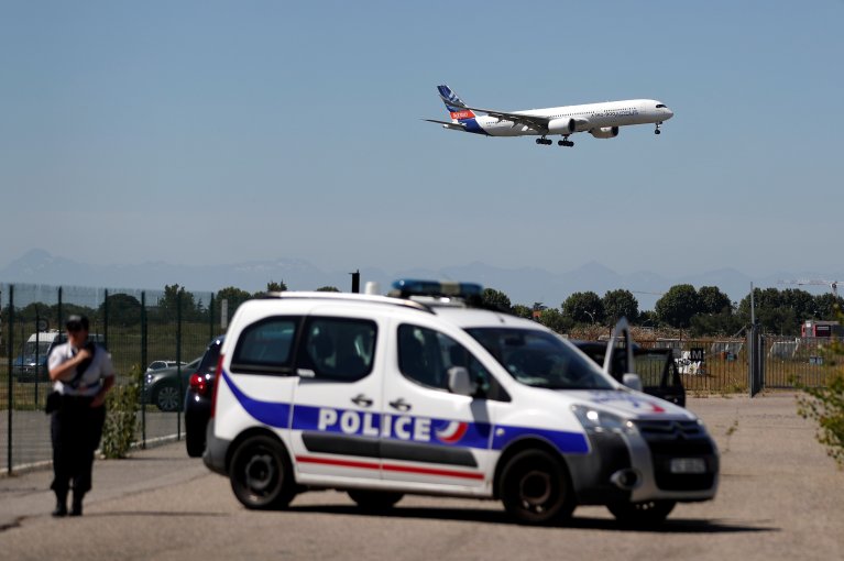 Étrangers en situation irrégulière condamnés : Expulsion du territoire français