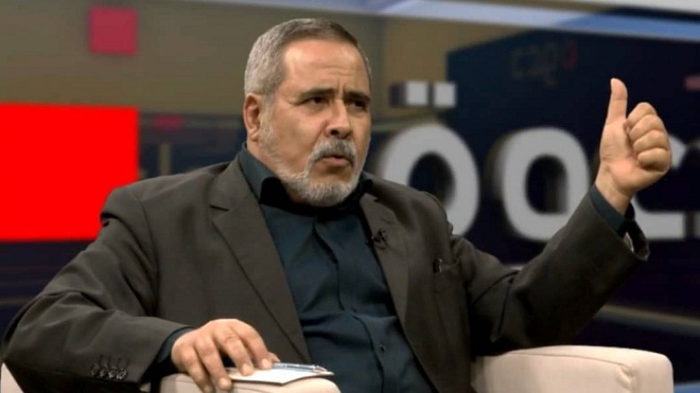 مجاهد: الإعلام الفرنسي يركز على العزوف بعد أن كان يثير ملف التزوير