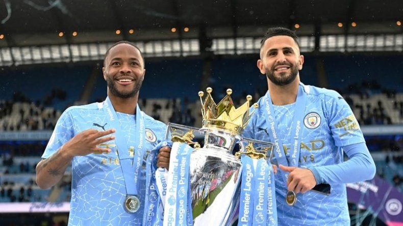 جديد محرز وسوق الانتقالات