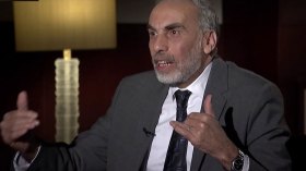 مصطفى الشريف.. كورونا غيرت العالم ولهذه الأسباب انتصرت الجزائر عن الوباء