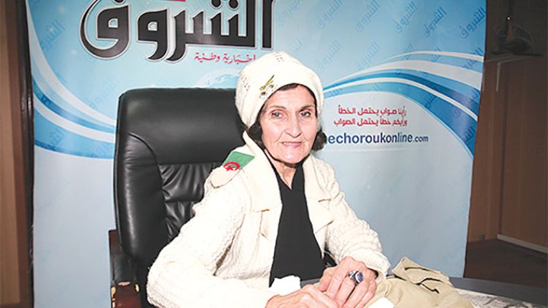 “ماما نجوى”.. المرأة التي تجدد طفولة الكبار