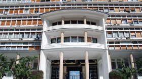 هؤلاء هم الوزراء الجدد الوافدون إلى الحكومة