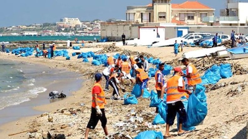 هياكل سيارات وأجهزة كهرومنزلية بسواحل العاصمة