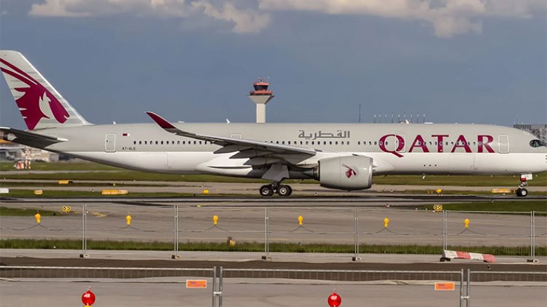 منع مواطنين جزائريين من التنقل عبر الخطوط القطرية