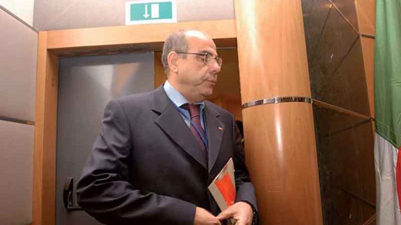 روراوة نائبا شرفيا لِرئيس الاتحاد العربي لكرة القدم