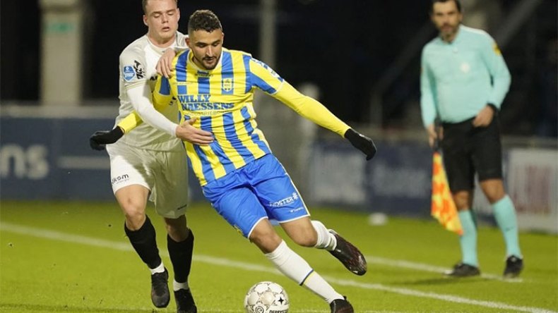 لازيو الإيطالي لازال مهتما بضم أحمد توبة