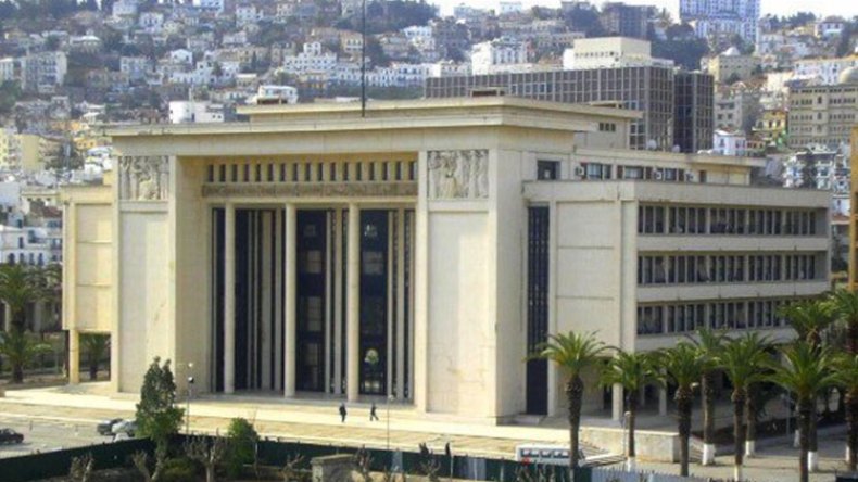 المركزية النقابية تحضر لأكبر عملية تجديد هياكل في تاريخها