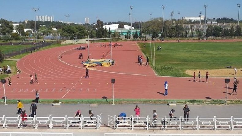 هل تنازلت الجزائر عن تنظيم بطولة إفريقيا لِألعاب القوى؟