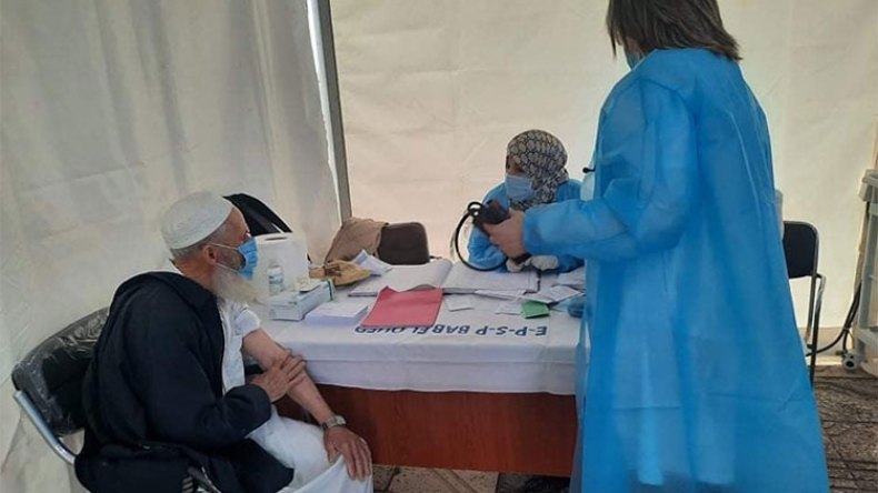 تلقيح الجزائريين في الساحات العمومية ومن كل الأعمار