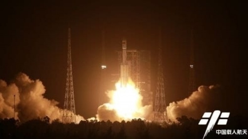 خبير أمريكي: صاروخ صيني جديد تائه مر عبر الجزائر وتونس