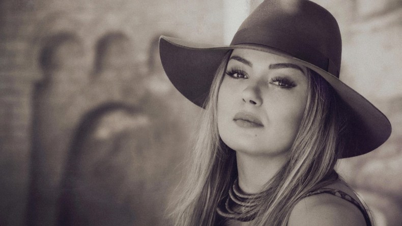 الكاريزما أهم من الجمال في مجال التمثيل وصالح أوقروت أقوى فنان