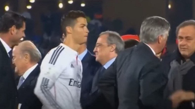 هذه حقيقة رفض رونالدو مصافحة رئيس وزراء الكيان الصهيوني