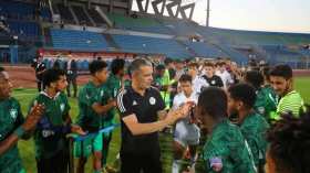 أنصار “الخضر” يعاتبون عمارة على الهزيمة في الكولسة العربية