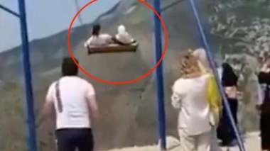 En vidéo : Deux femmes chutent d’une balançoire au Daghestan