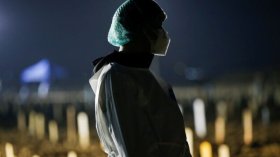 بالفيديو.. اندونيسيا تجند رجال شرطة أشباح للتحسيس ضد كورونا