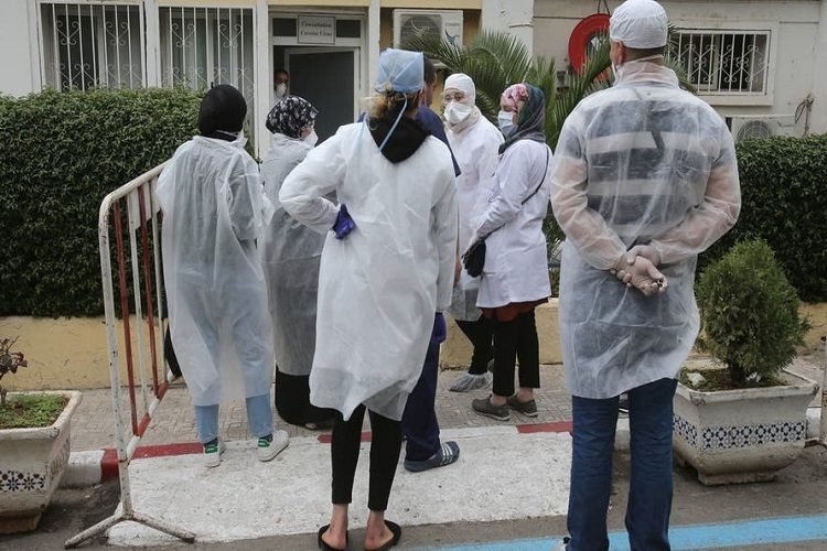 Covid-19: Nouveau record du nombre de contaminations