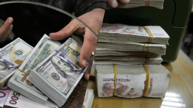 الدينار “ينحني” أمام الدولار ببنك الجزائر وسوق “السكوار”!