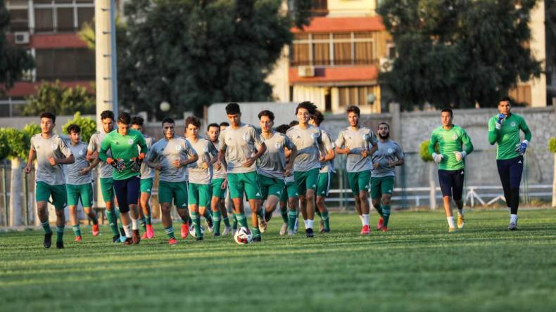 شرف الدين عمارة يحفز شبان “الخضر” ويطالبهم بكأس العرب