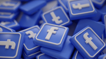 جائحة الفايس بوك