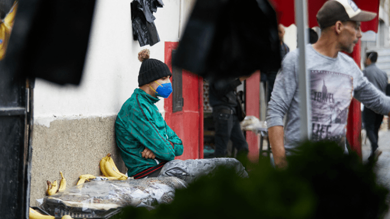 أخصائيون يسجلون تراخي الجزائريين حيال الإجراءات الاحترازية