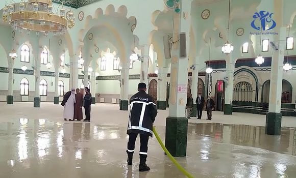 Vaccin anti-Covid 19: une campagne vaccinale vendredi à travers 13 mosquées d’Alger