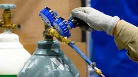 ممرض بمستشفى مغنية يستغيث لتوفير الأوكسجين للمرضى