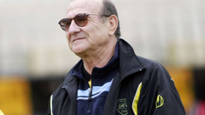 عائلة المدرب نور الدين سعدي تنفي وفاته 